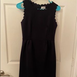 Scallop hemmed dress
